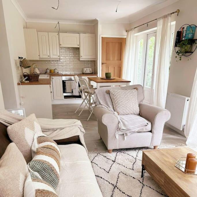 Relaxing Retreat Near Norfolk Broads Villa Norwich Exterior photo