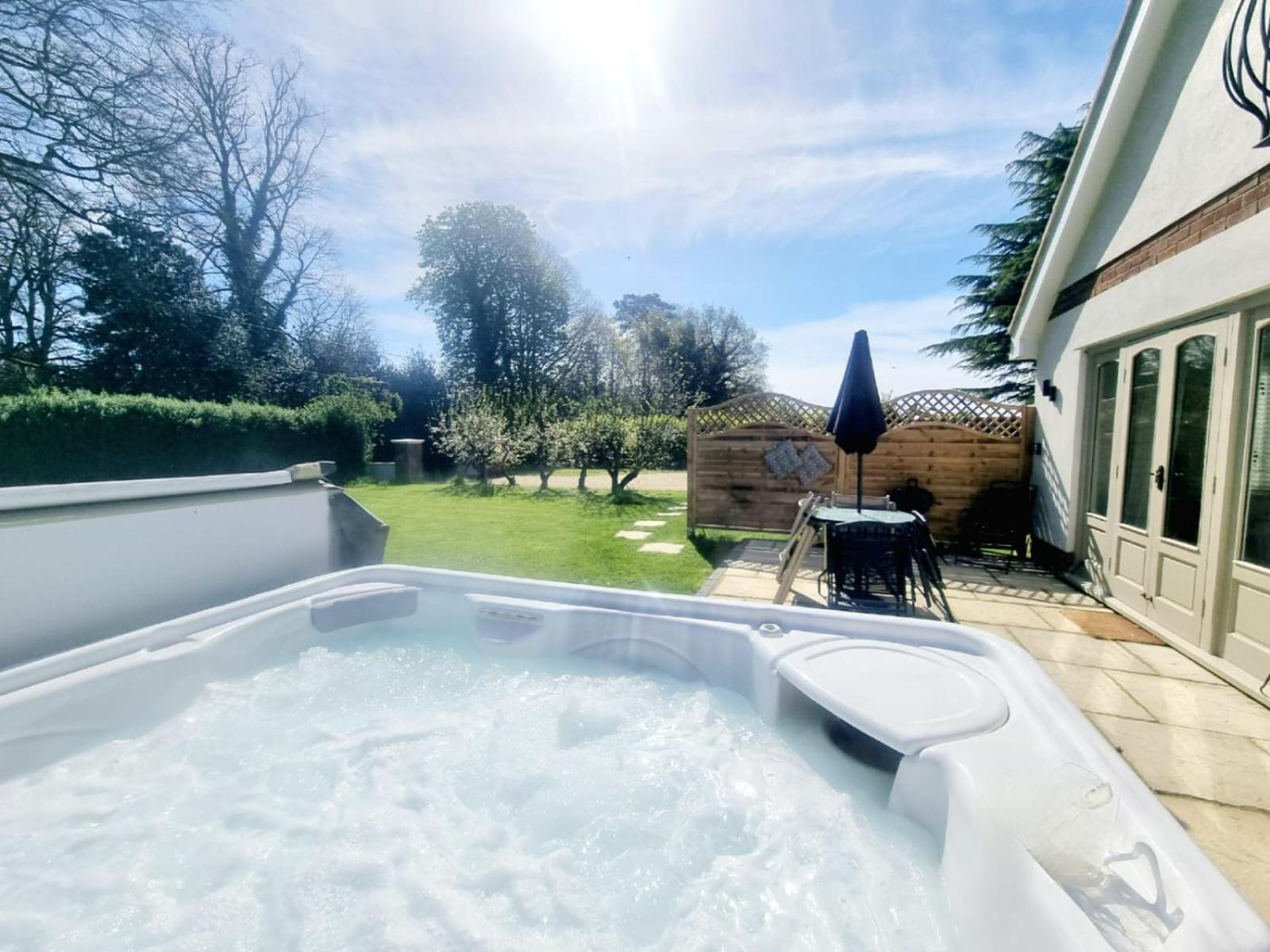 Relaxing Retreat Near Norfolk Broads Villa Norwich Exterior photo